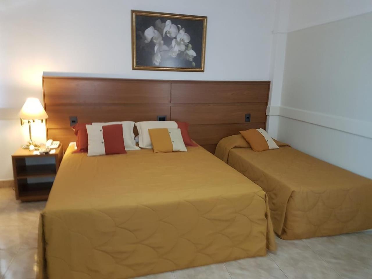 Tamareiras Park Hotel Убераба Екстер'єр фото